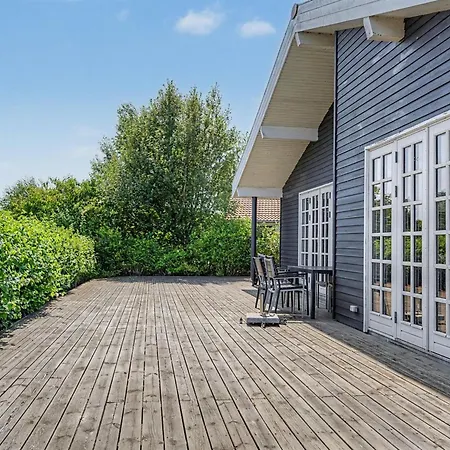 Дом отдыха Ion - 1km From The Sea By Interhome *